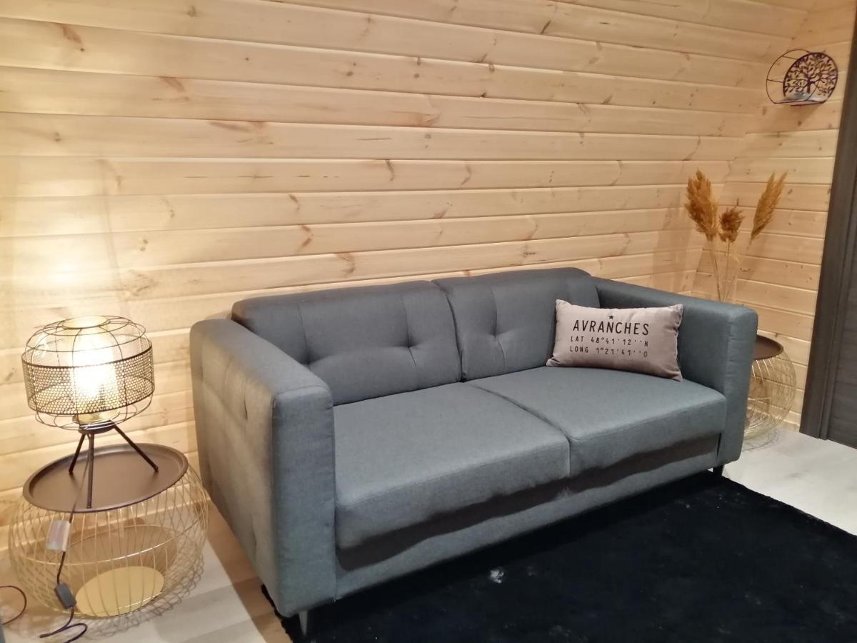 Le Domaine De Pivette Chambre Climatisee Et Insolite Avec Terrasse Privative Avranches Exterior foto